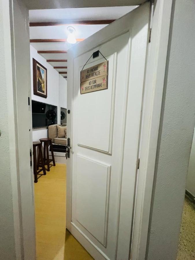 MARAVILHOSO QUARTO E SALA até 4 PESSOAS NO LEBLON na Av ATAULFO DE PAIVA